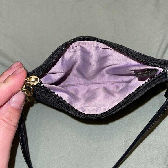 Coach wristlet in black - Picture 3 of 4